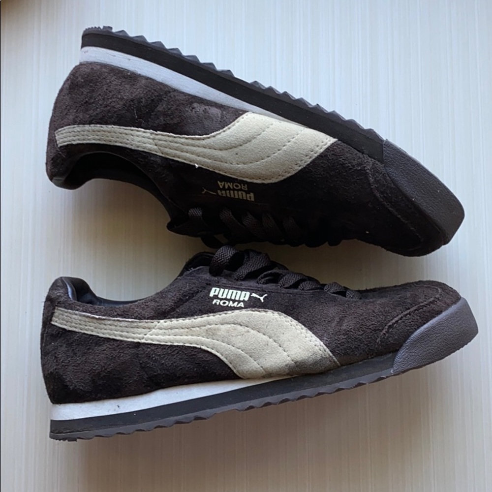 Puma Sneakers